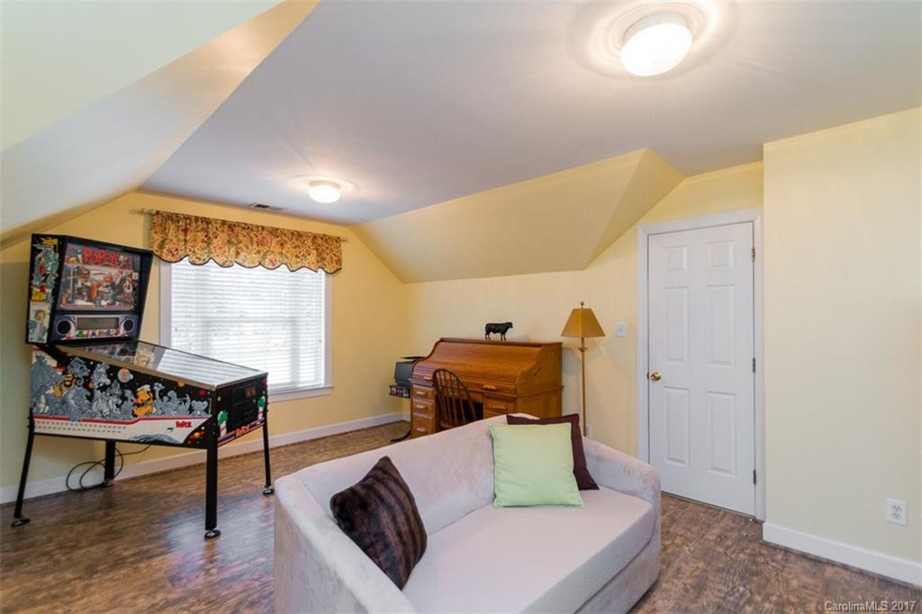 Country Woods East - Residential