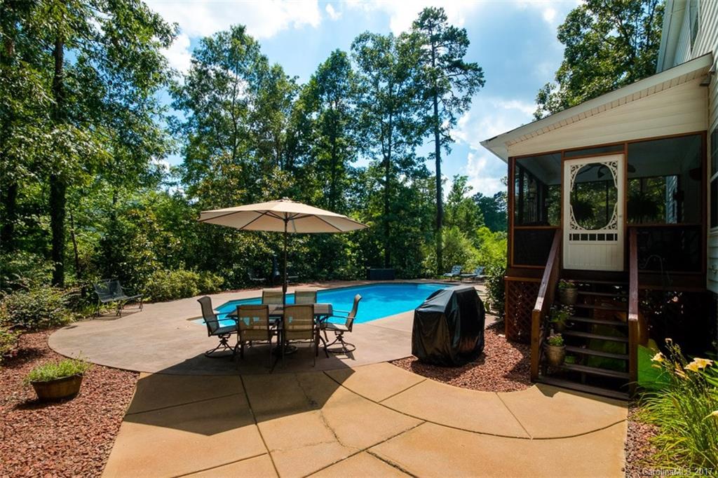 Country Woods East - Residential