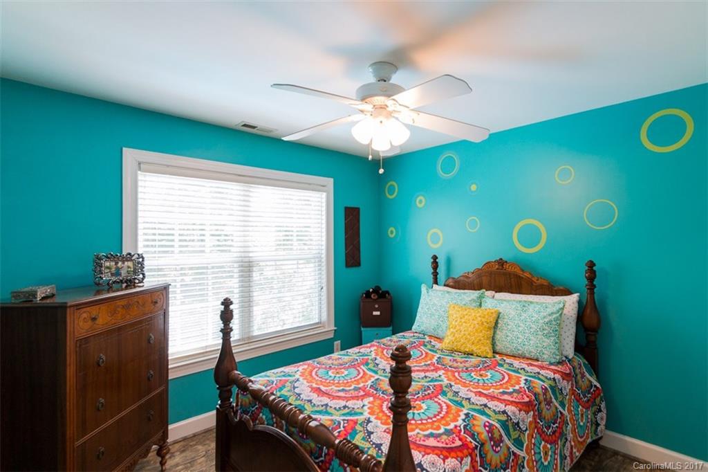 Country Woods East - Residential