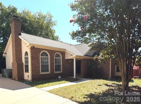 Photo of 900 Gretna Green Drive, Charlotte, NC 28217 (MLS # 4401828)