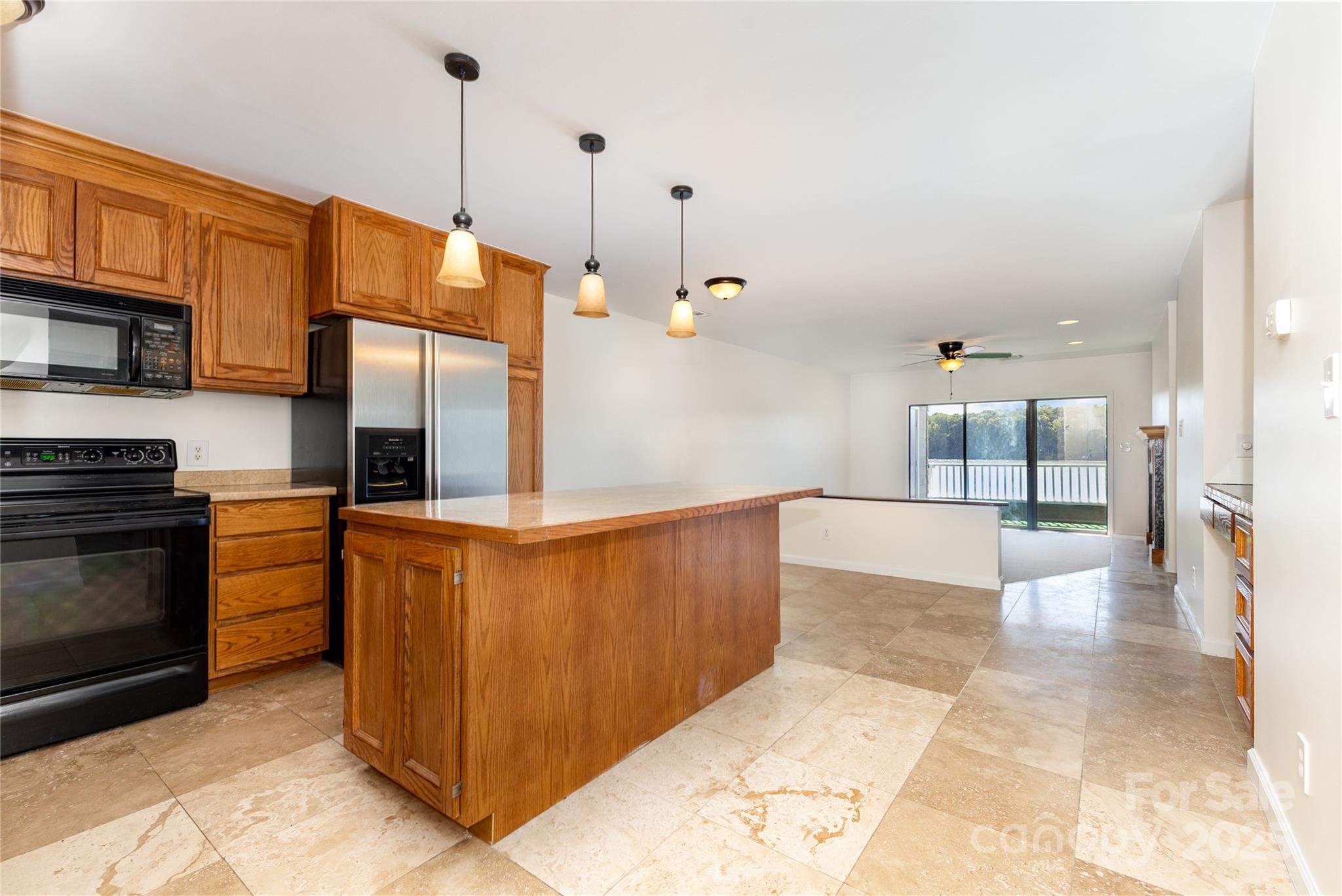 Emerald Point - Residential