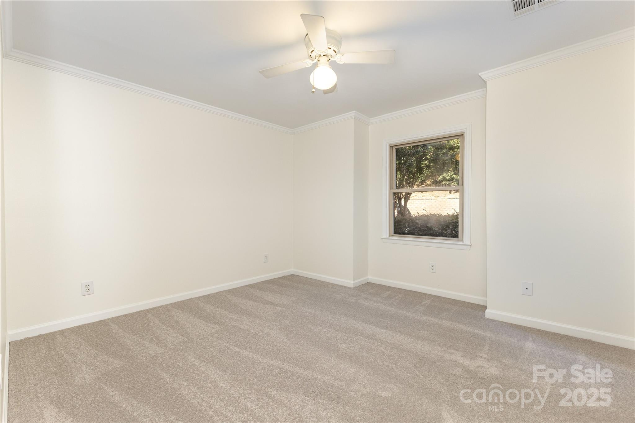 Emerald Point - Residential