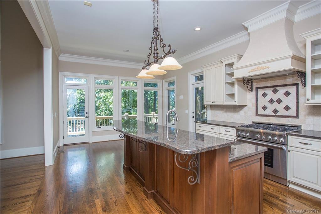 The Peninsula - Residential