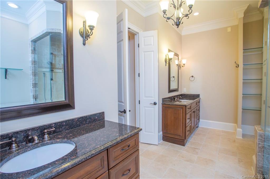 The Peninsula - Residential