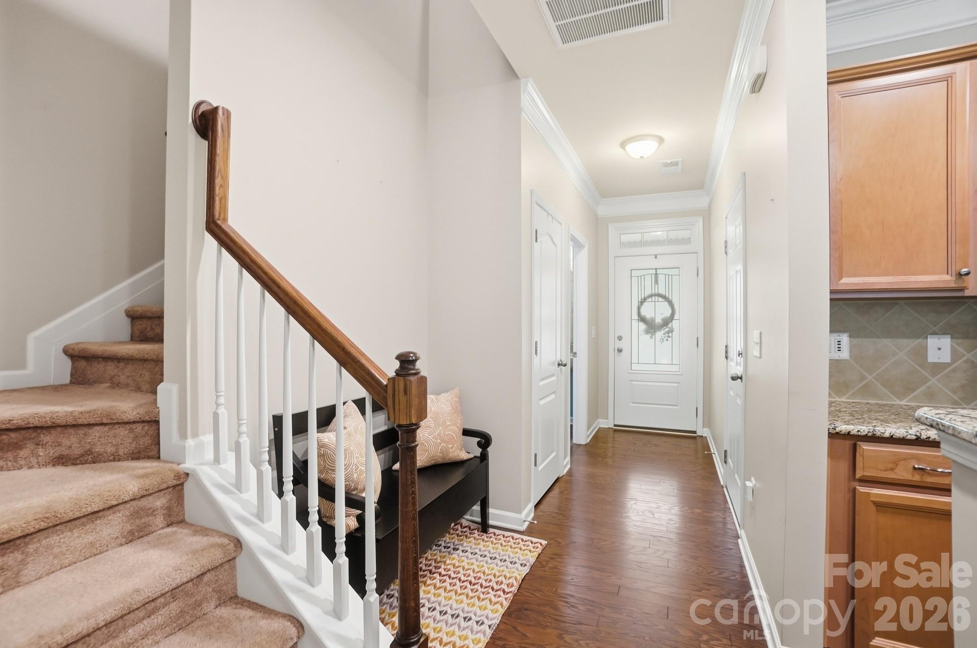 2748 Sawbridge Lane