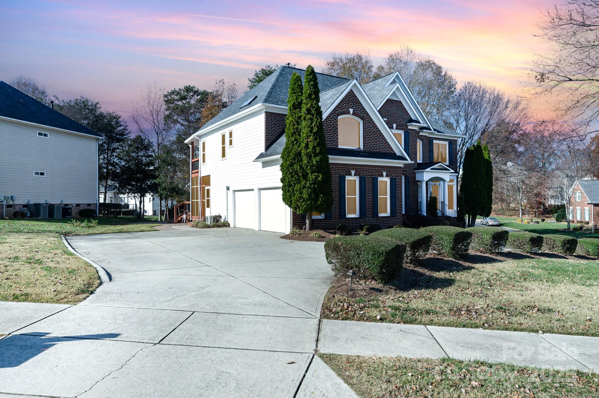 Lexington - Residential