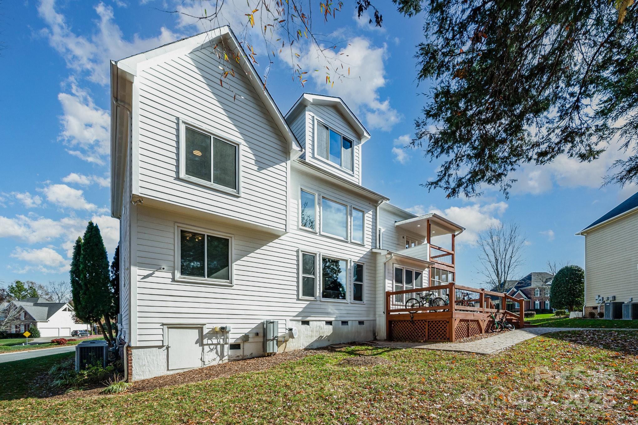 Lexington - Residential