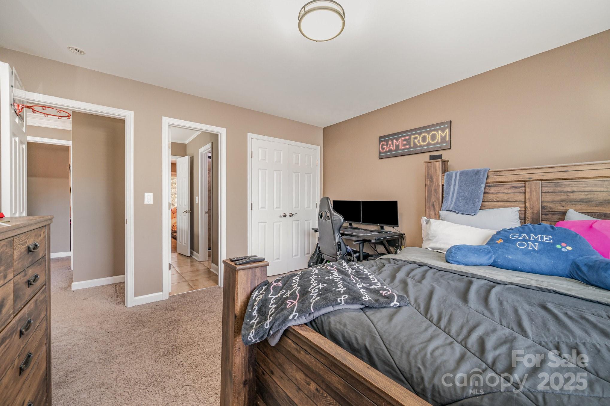 Lexington - Residential