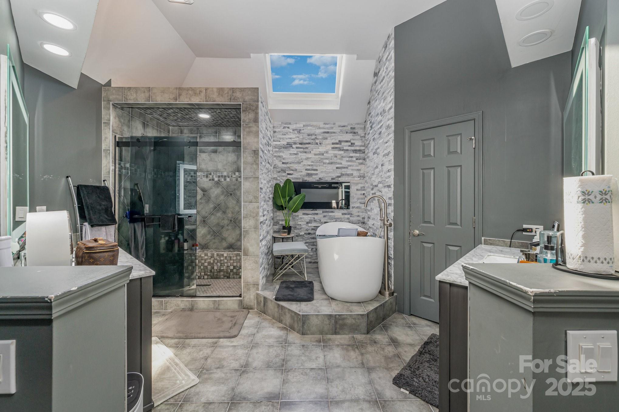 Lexington - Residential