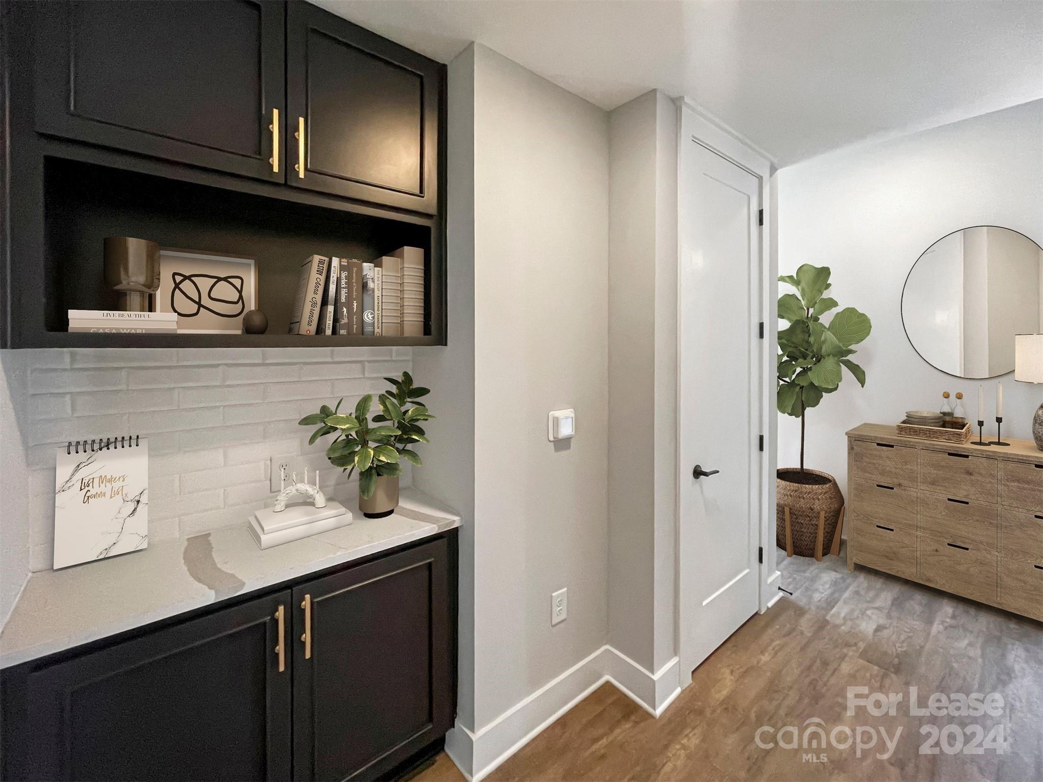 Charlotte, North Carolina 28202, United States, 2 Bedrooms Bedrooms, ,2 BathroomsBathrooms,Residential,Active,62984