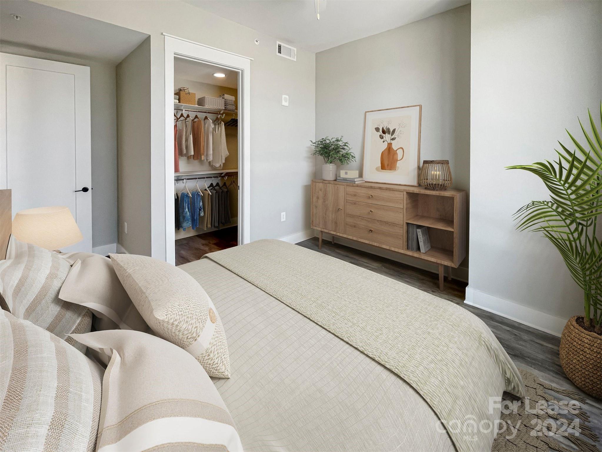 Charlotte, North Carolina 28202, United States, 2 Bedrooms Bedrooms, ,2 BathroomsBathrooms,Residential,Active,62984