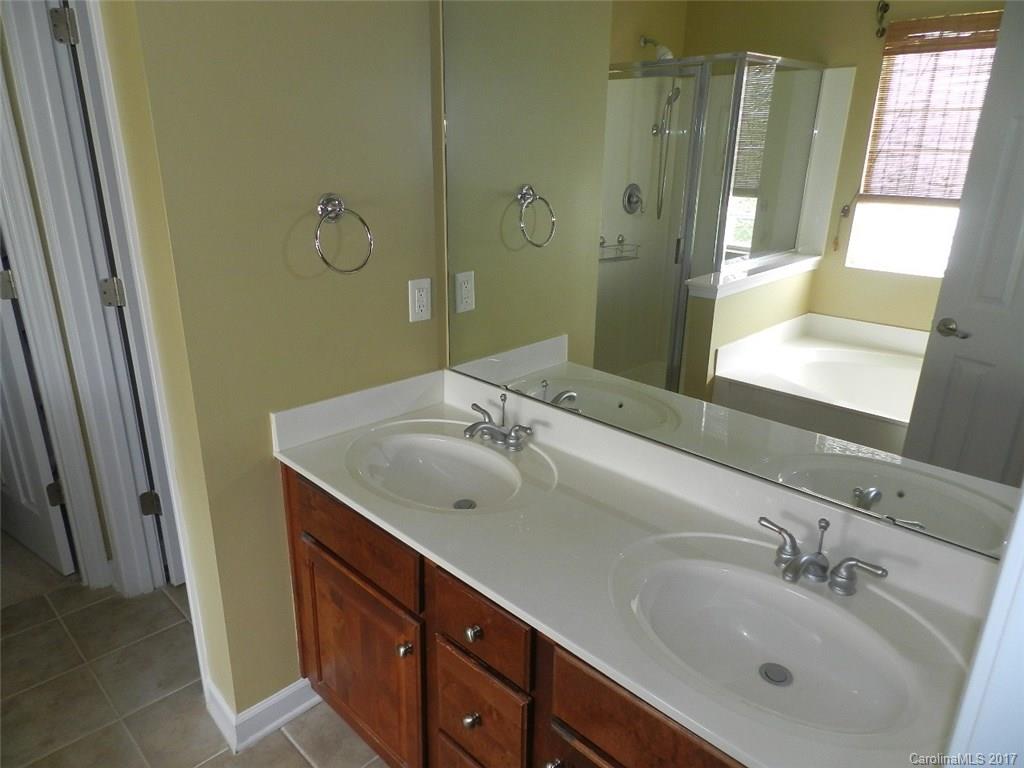 Demere - Residential Lease