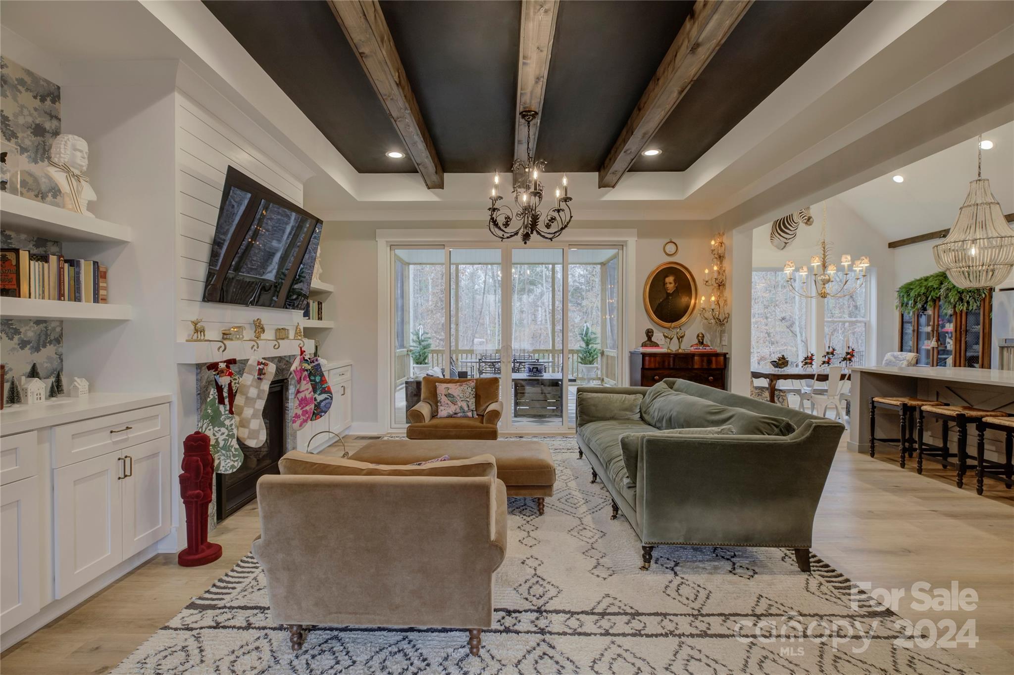 Sanders Landing - Residential