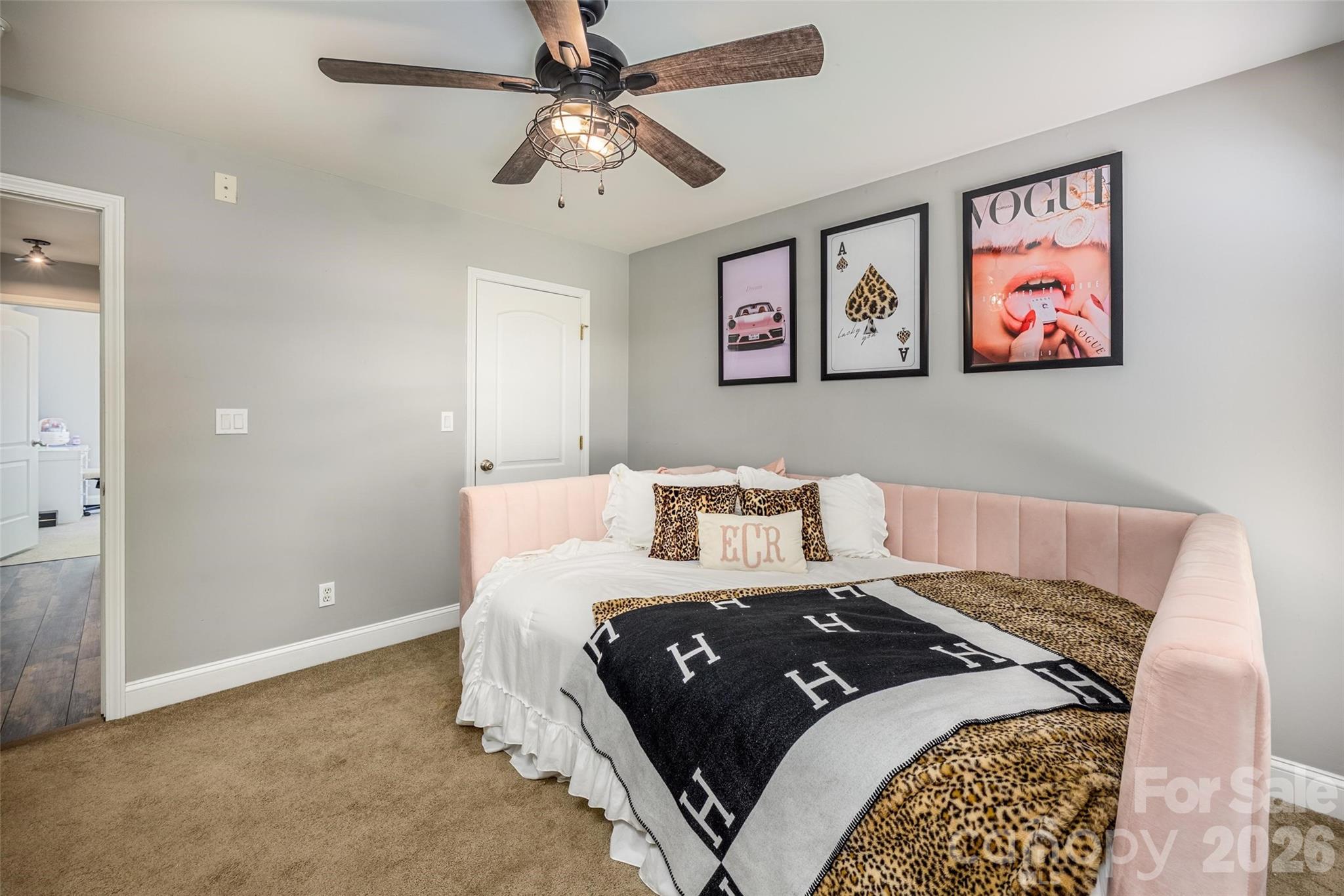 Grayrock Shoals - Residential
