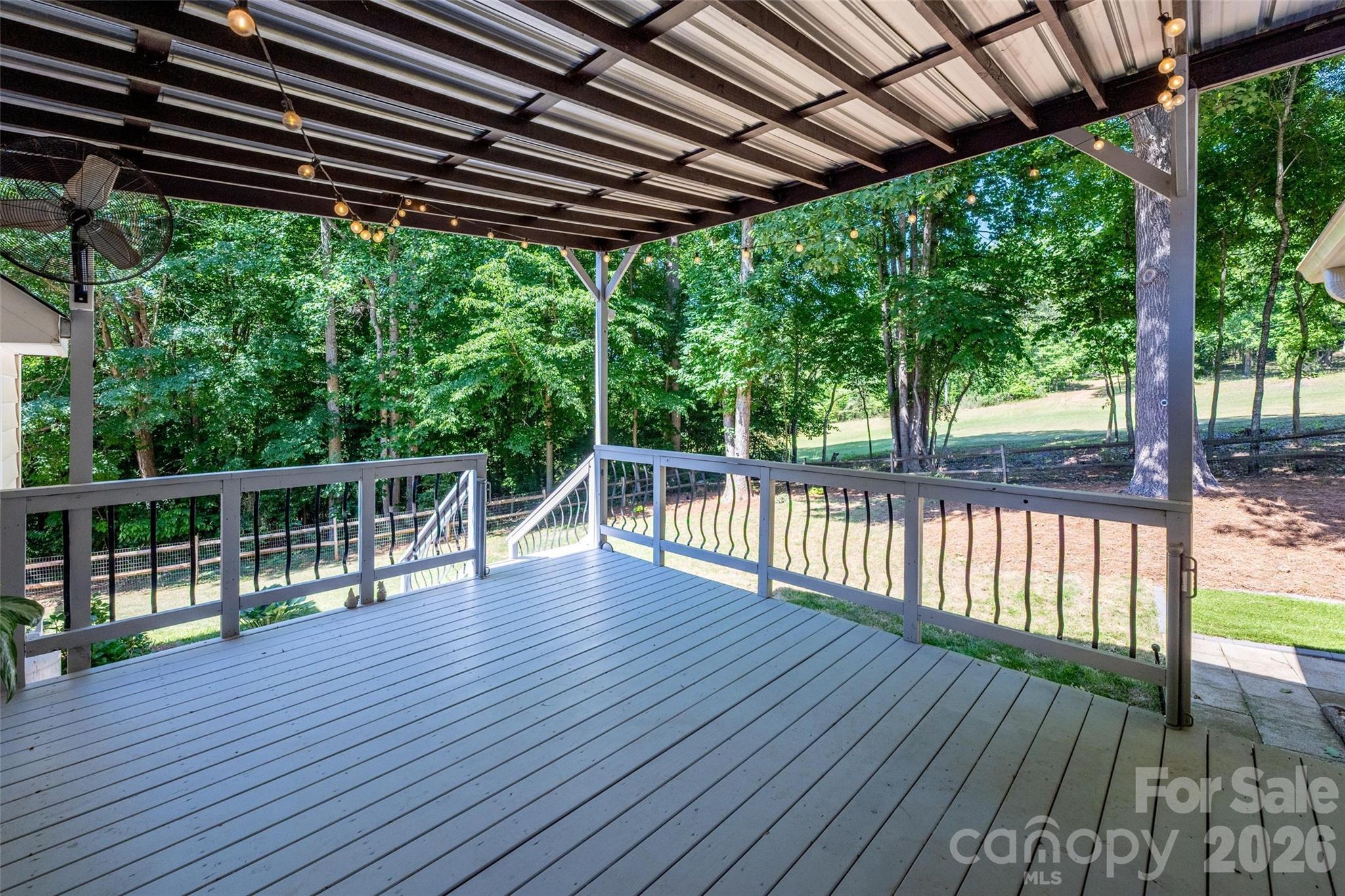 Grayrock Shoals - Residential