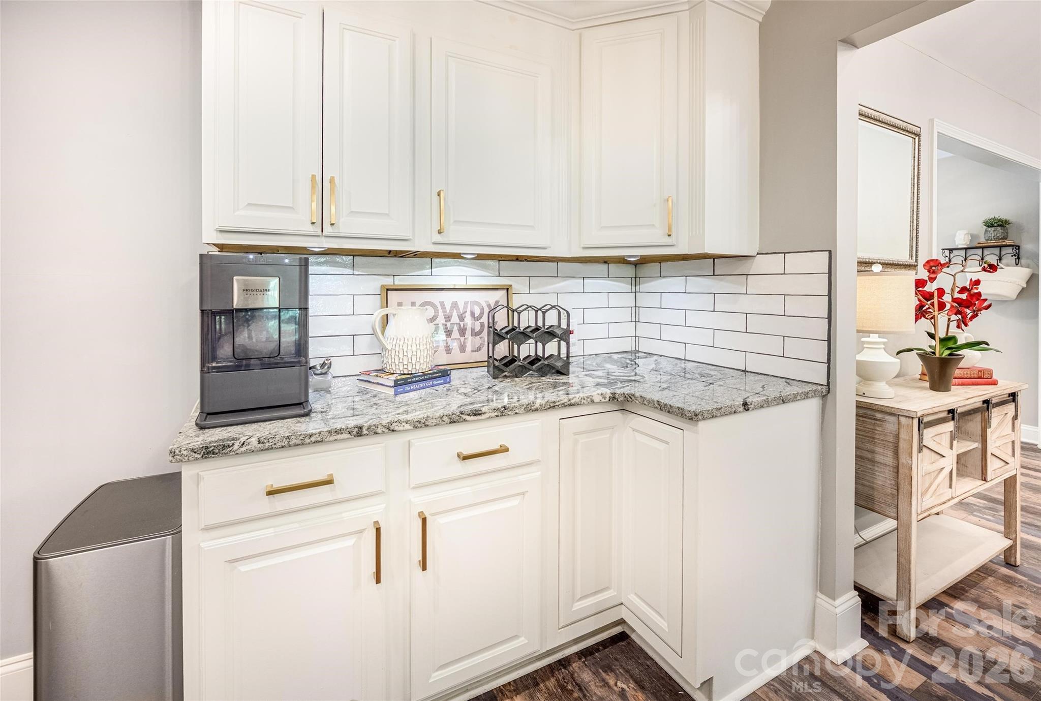 Grayrock Shoals - Residential