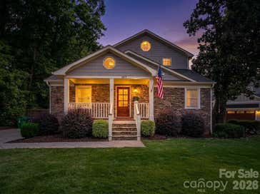 1617 Brook Road Charlotte NC 28205