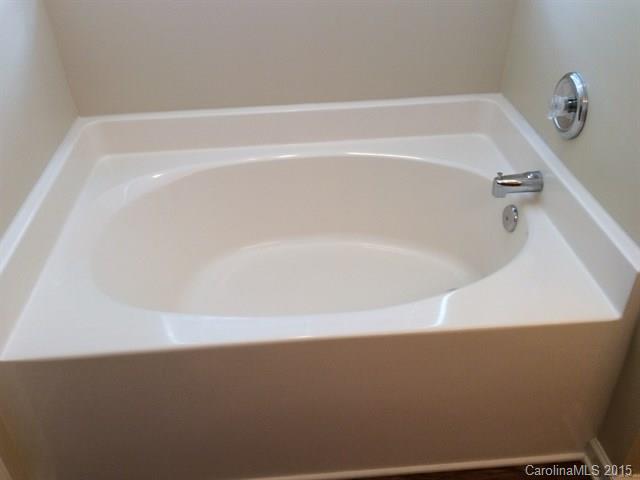 Crismark - Residential Lease