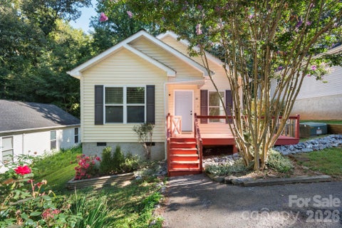 Photo of 47 Wilmington Street, Asheville, NC 28806 (MLS # 4421407)
