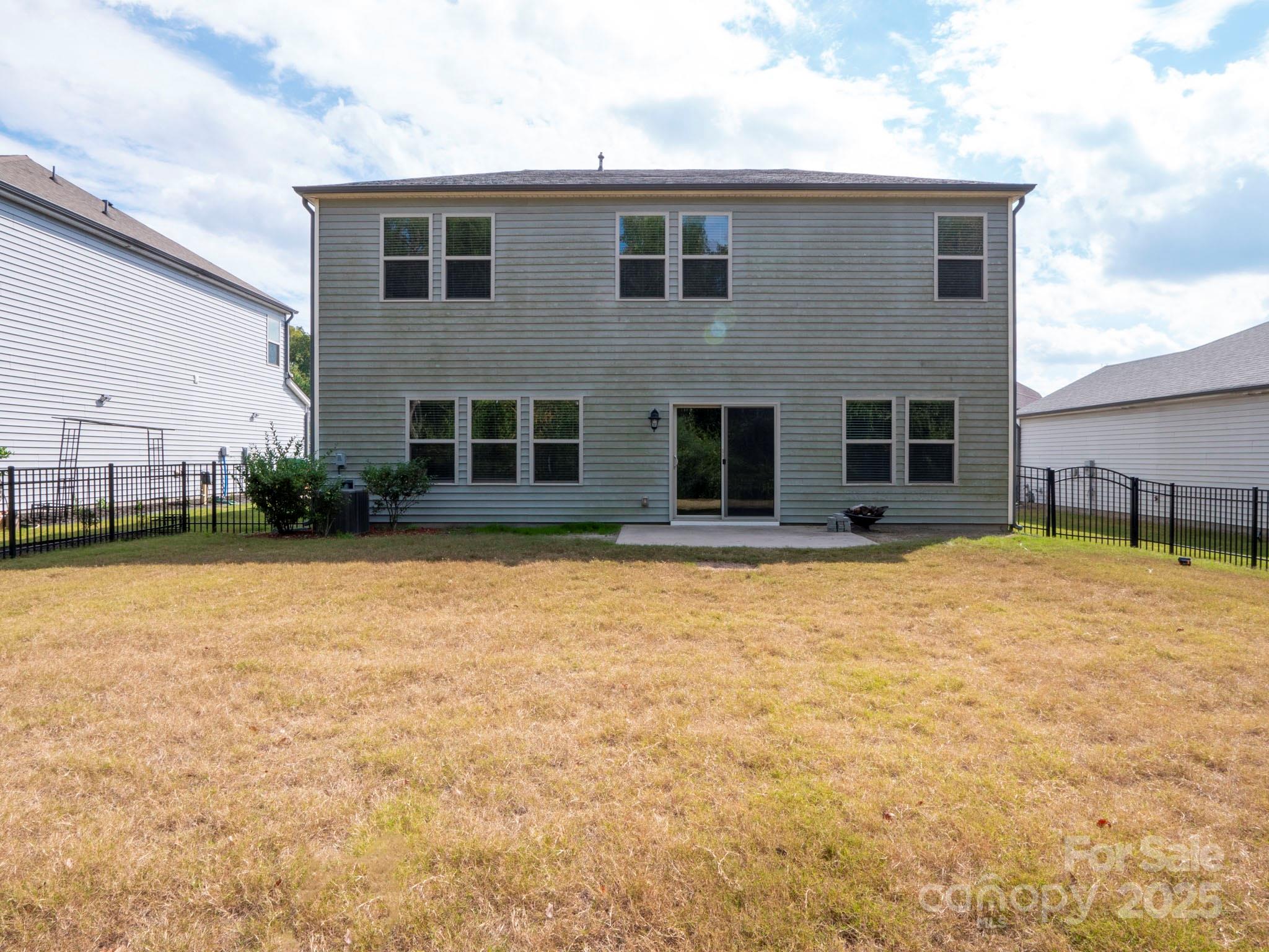 Haywyck Meadows - Residential