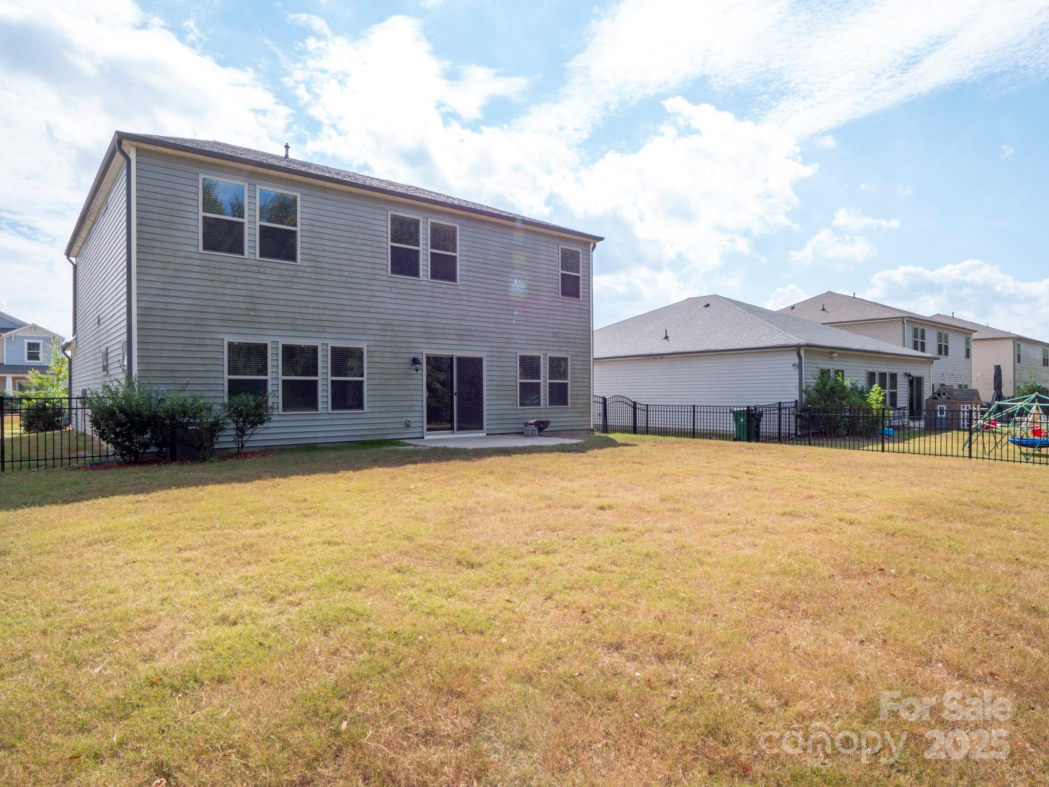 Haywyck Meadows - Residential