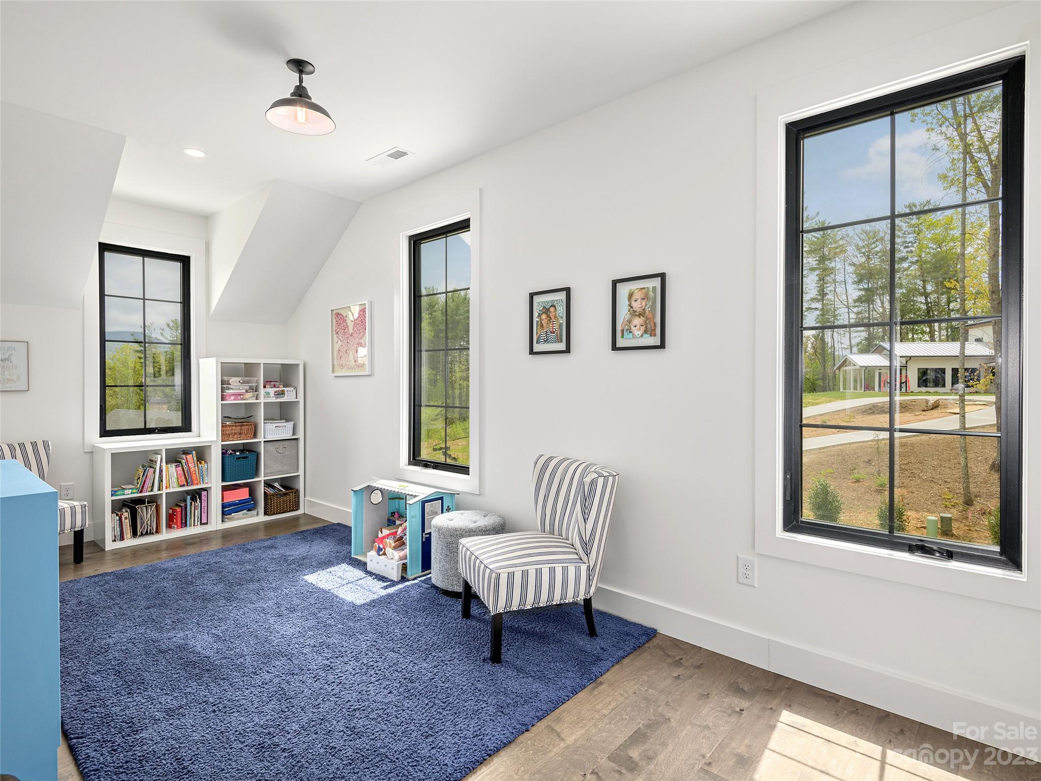 Cane Creek Views - Residential