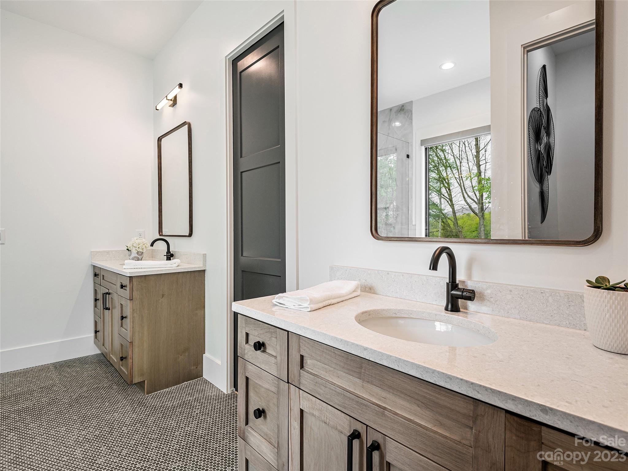 Cane Creek Views - Residential