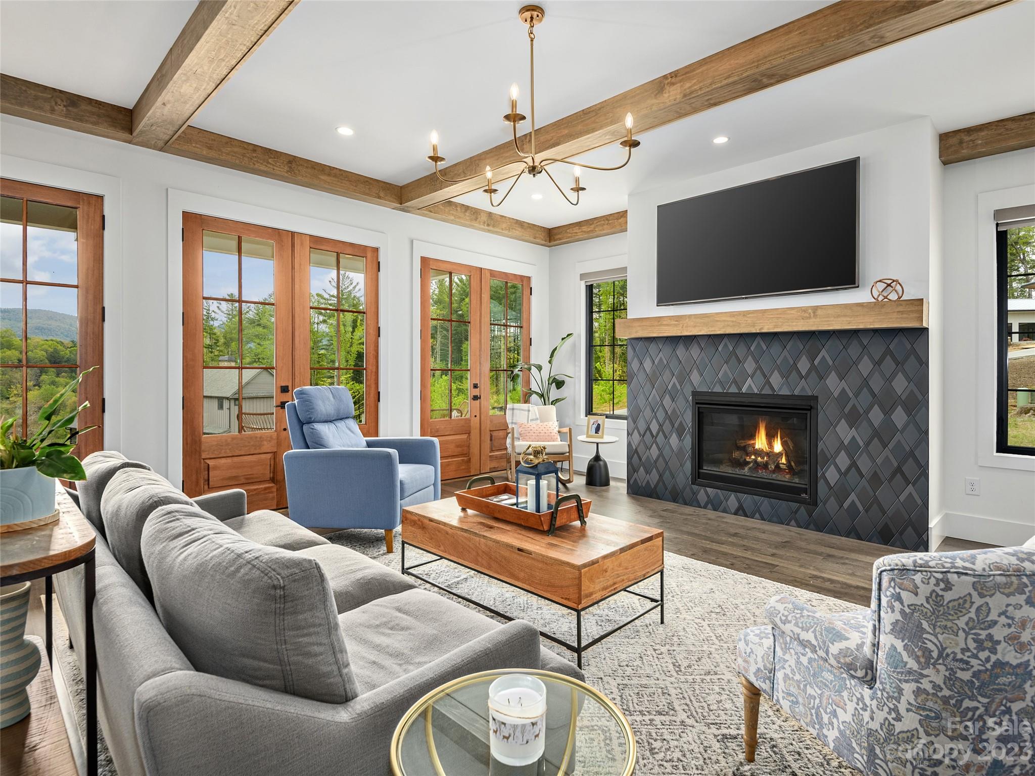 Cane Creek Views - Residential