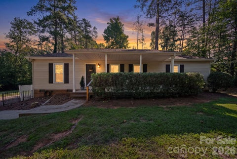 Photo of 106 Brookridge Lane, Mooresville, NC 28117 (MLS # 4430331)