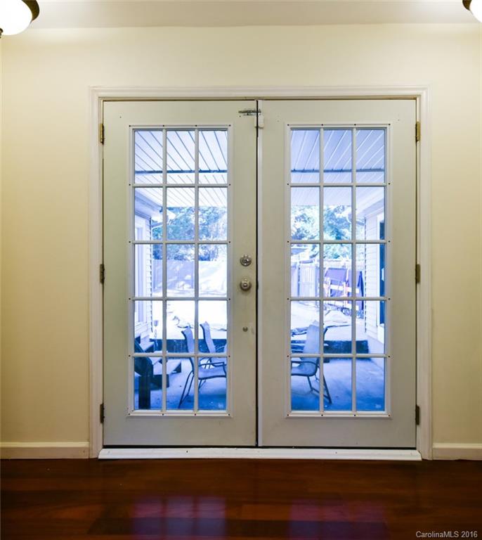 Tega Cay - Residential