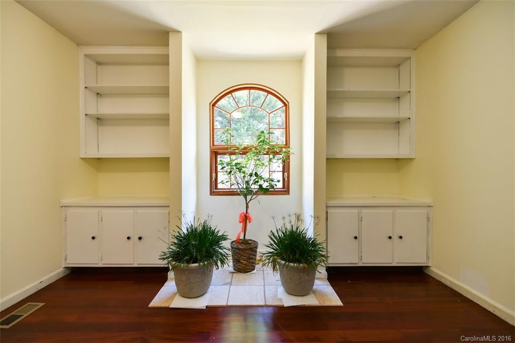 Tega Cay - Residential