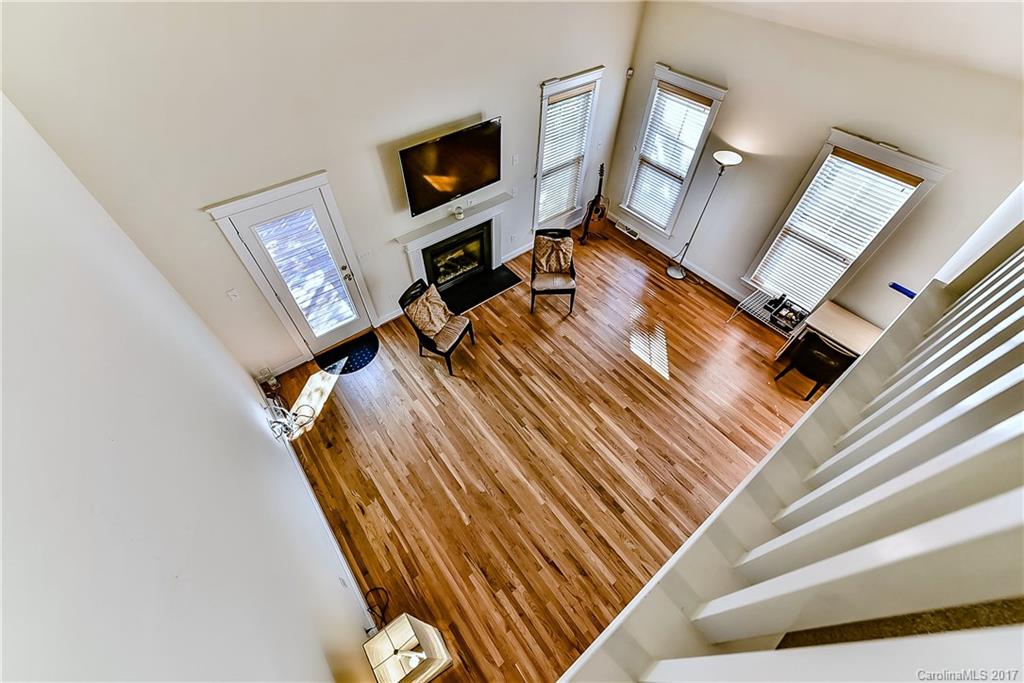 Lake Shore - Residential