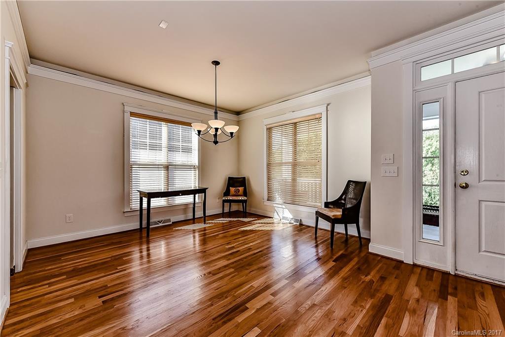 Lake Shore - Residential