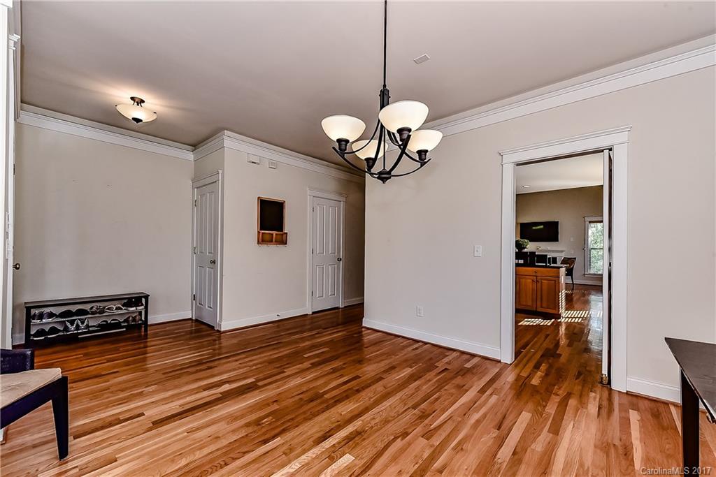 Lake Shore - Residential