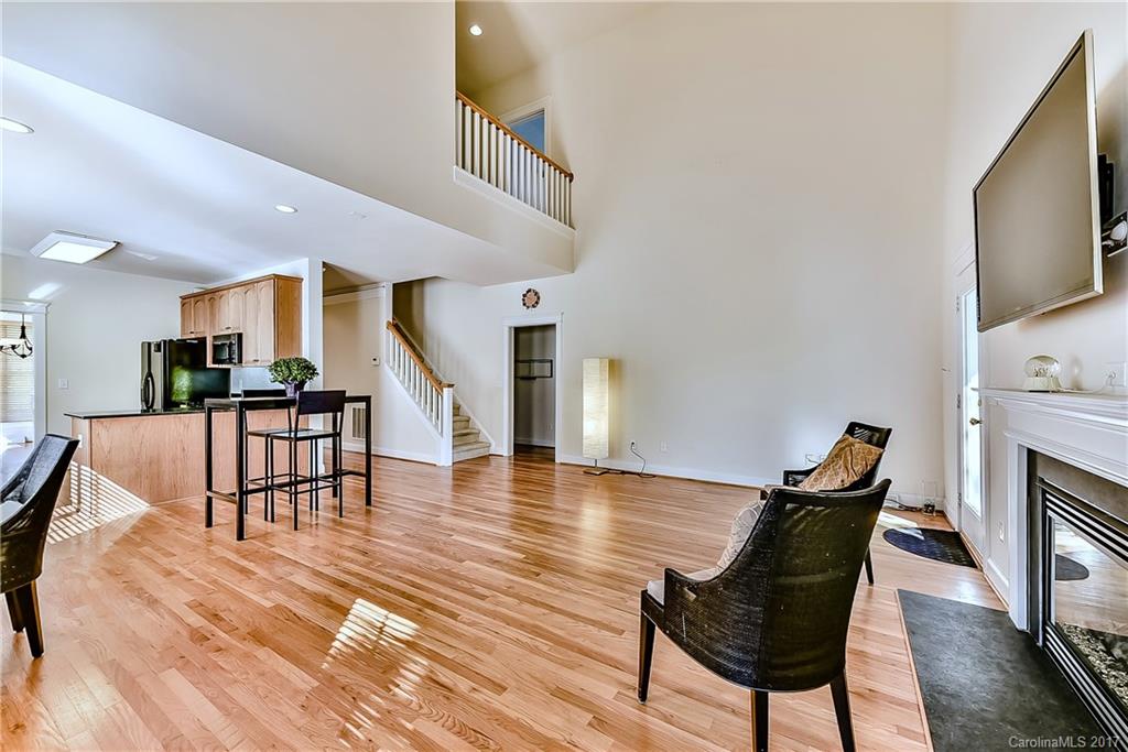 Lake Shore - Residential