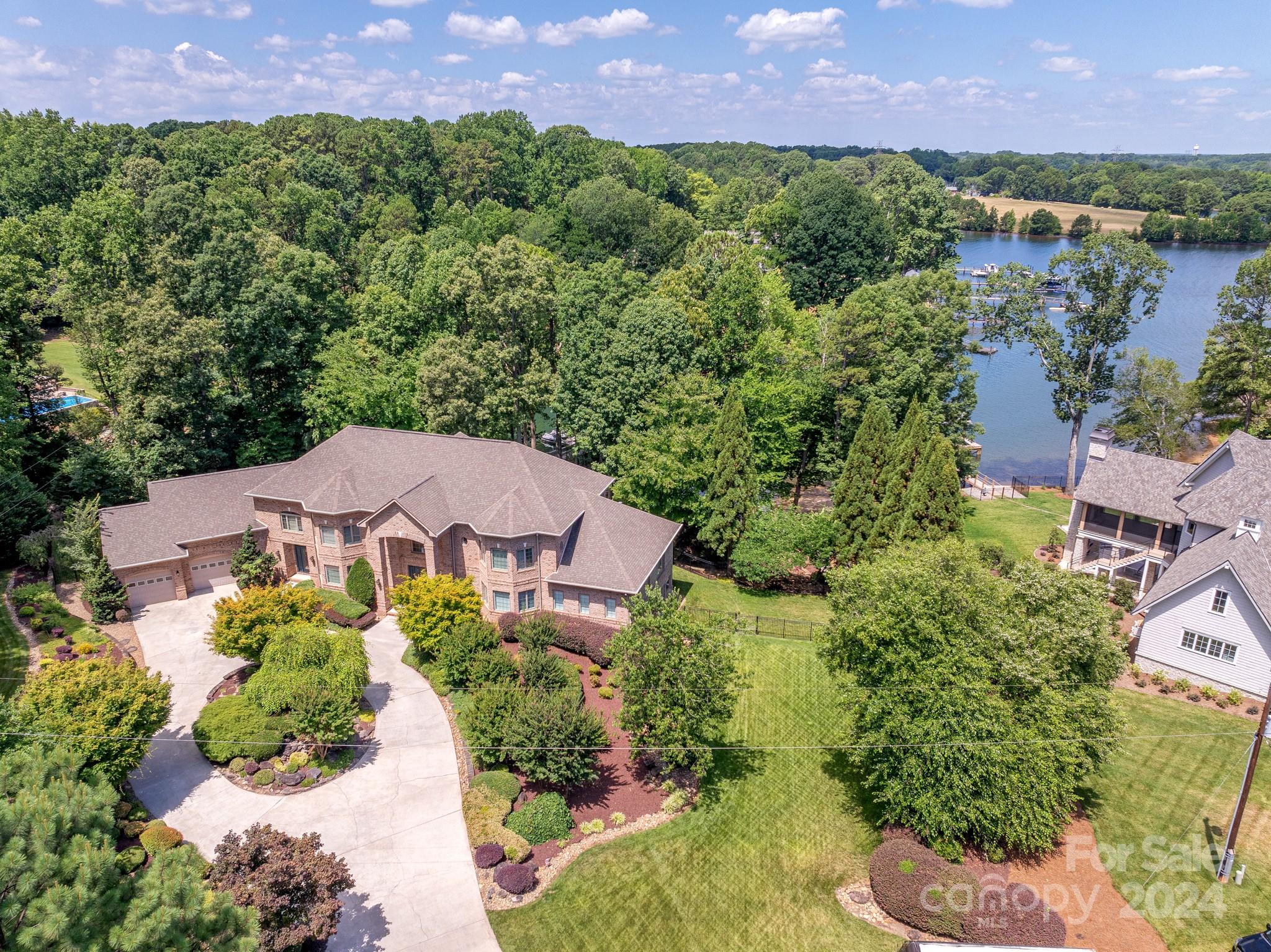 Windsong - Residential