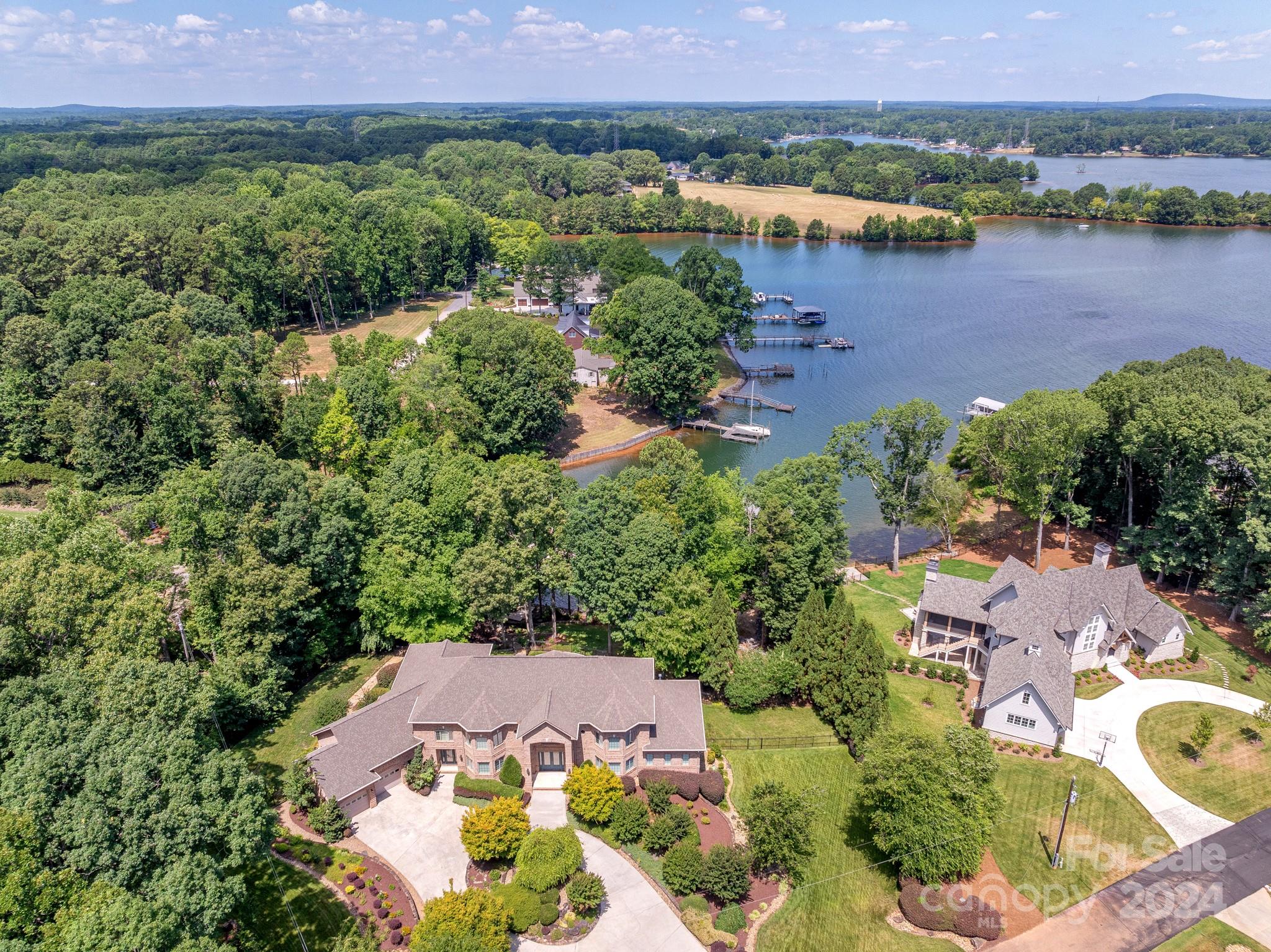 Windsong - Residential