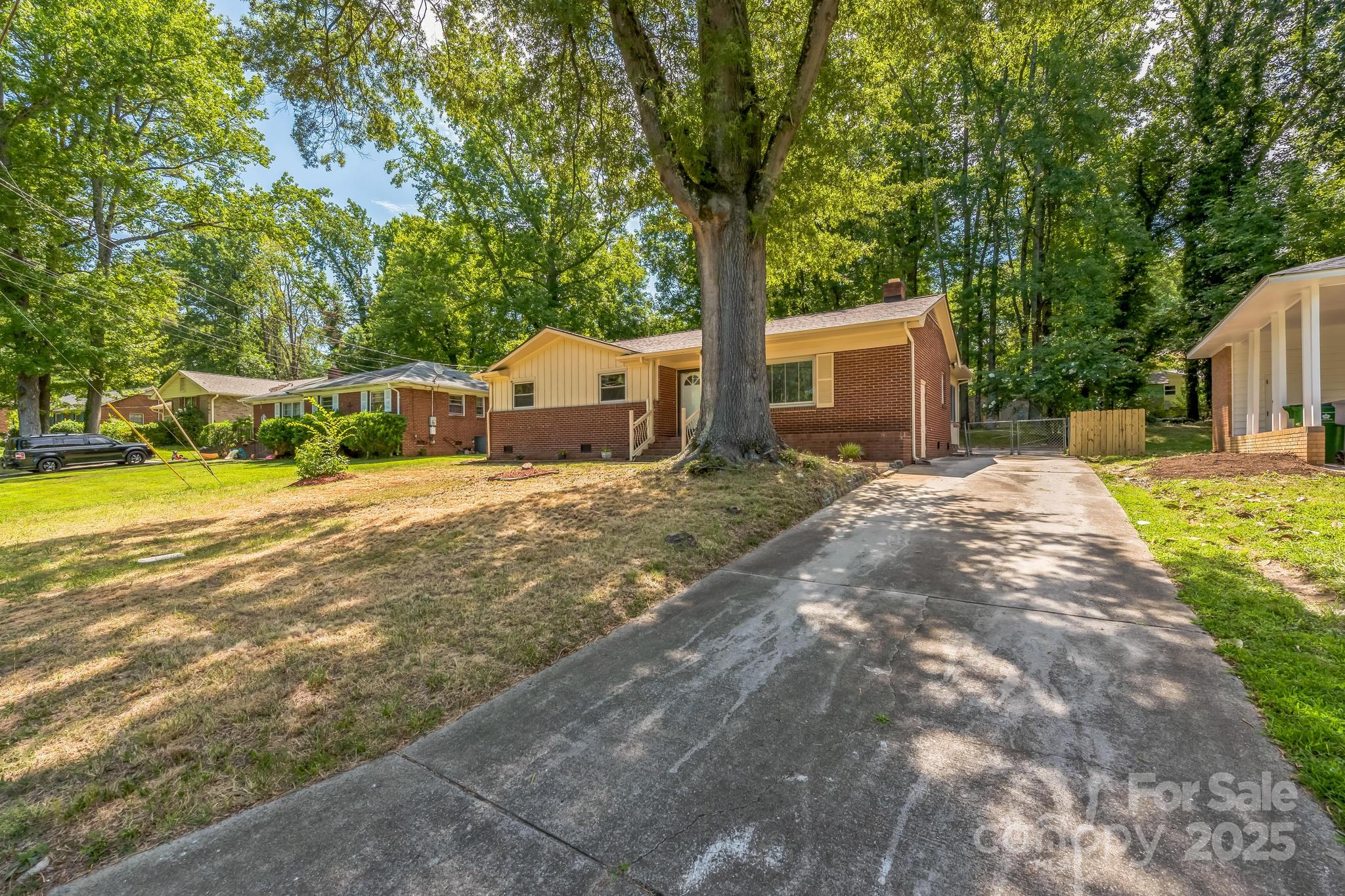 5326 Dolphin Lane 10