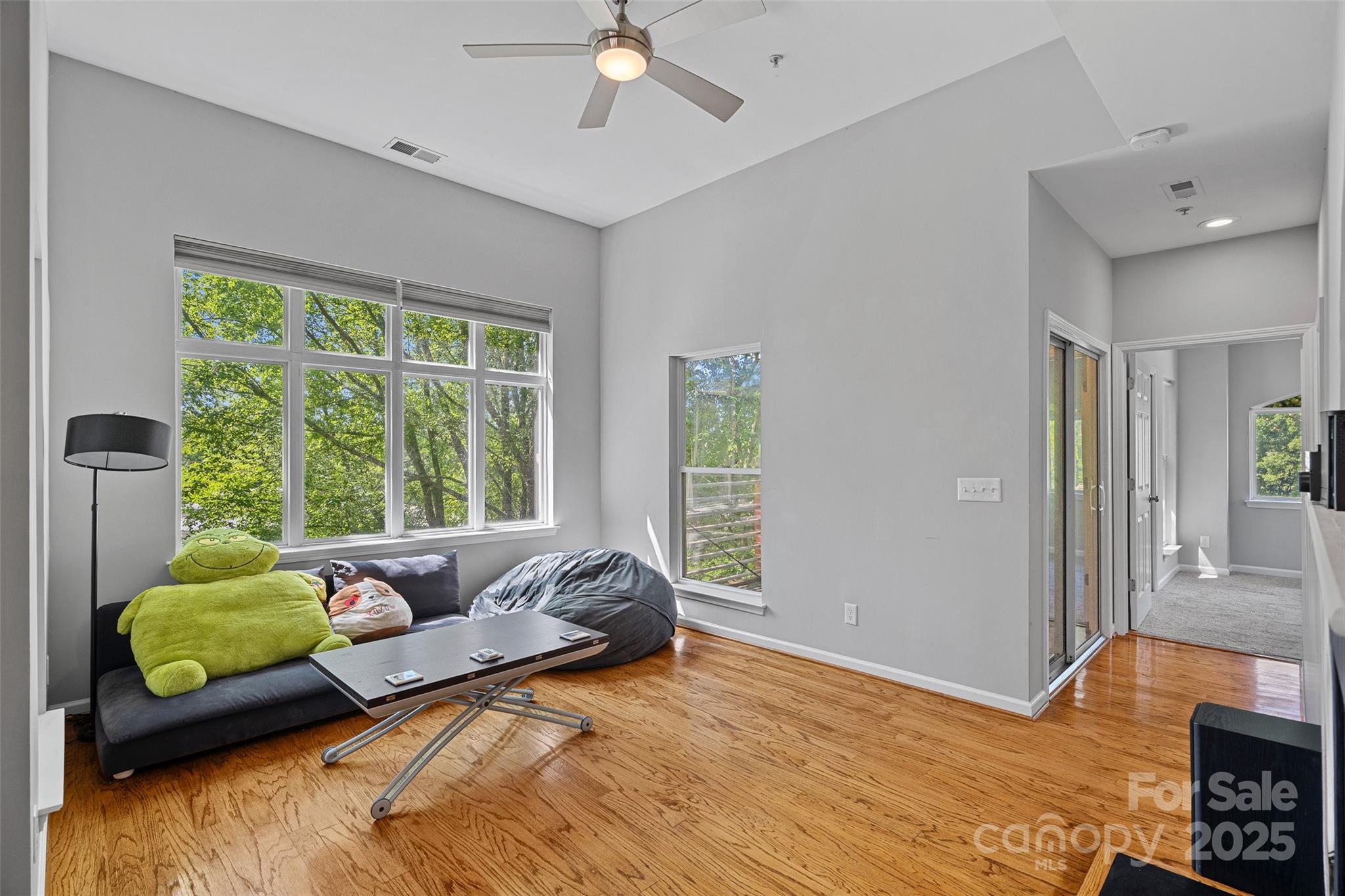 2625 E 5th Street F