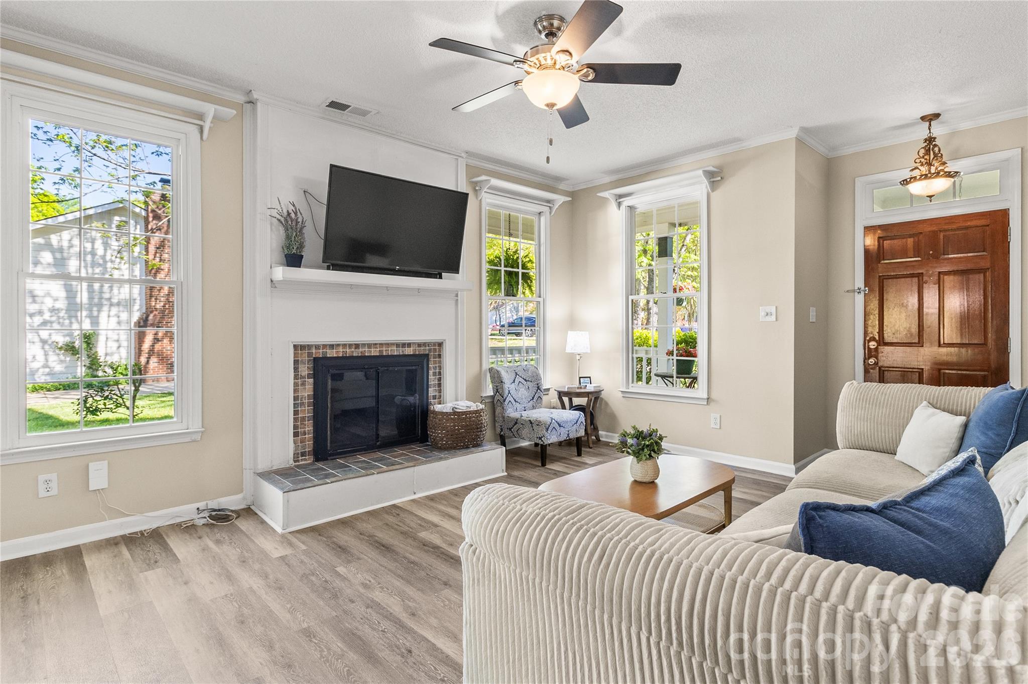 Crown Ridge - Residential