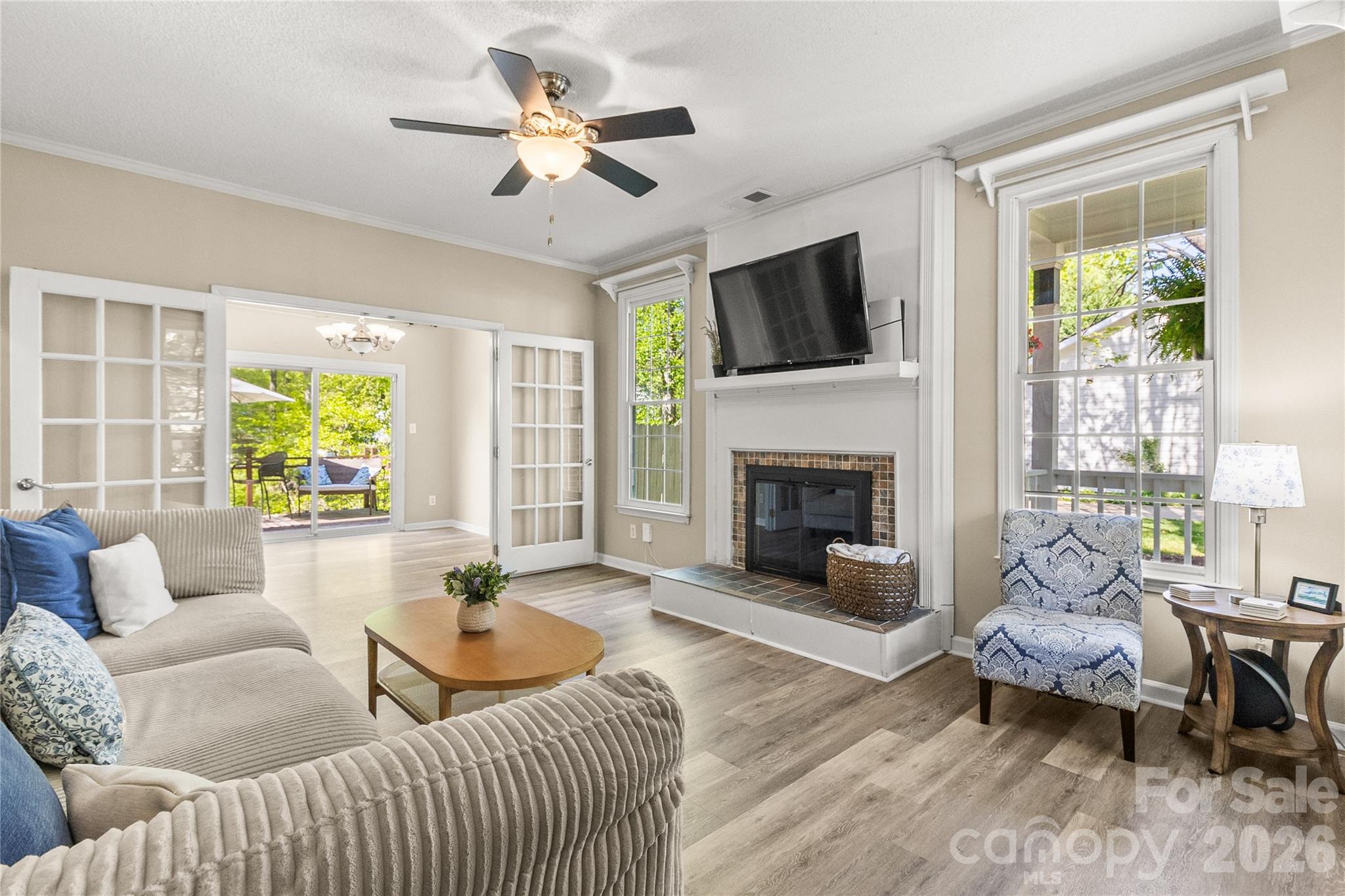 Crown Ridge - Residential