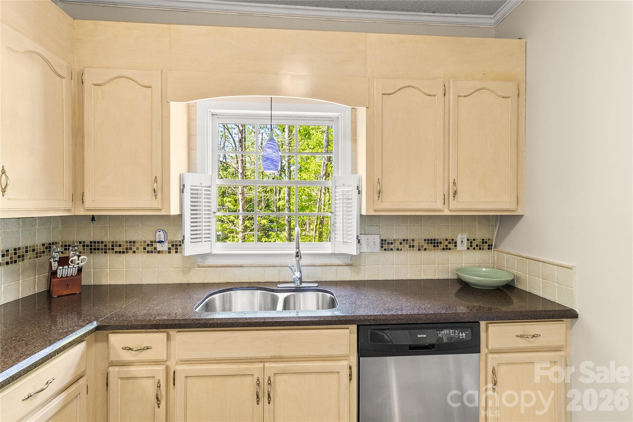 Crown Ridge - Residential