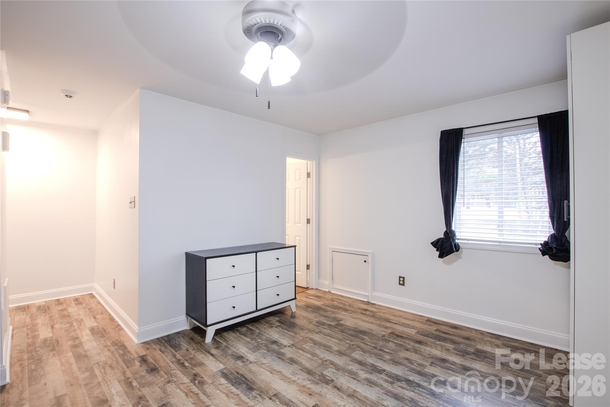 Willow Run - Residential Lease