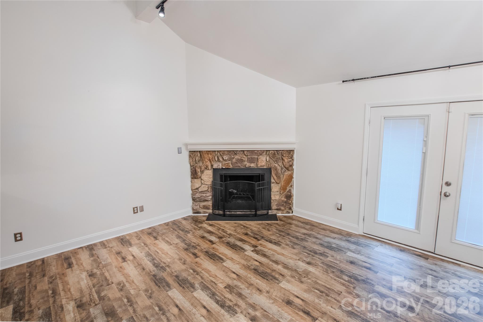 Willow Run - Residential Lease