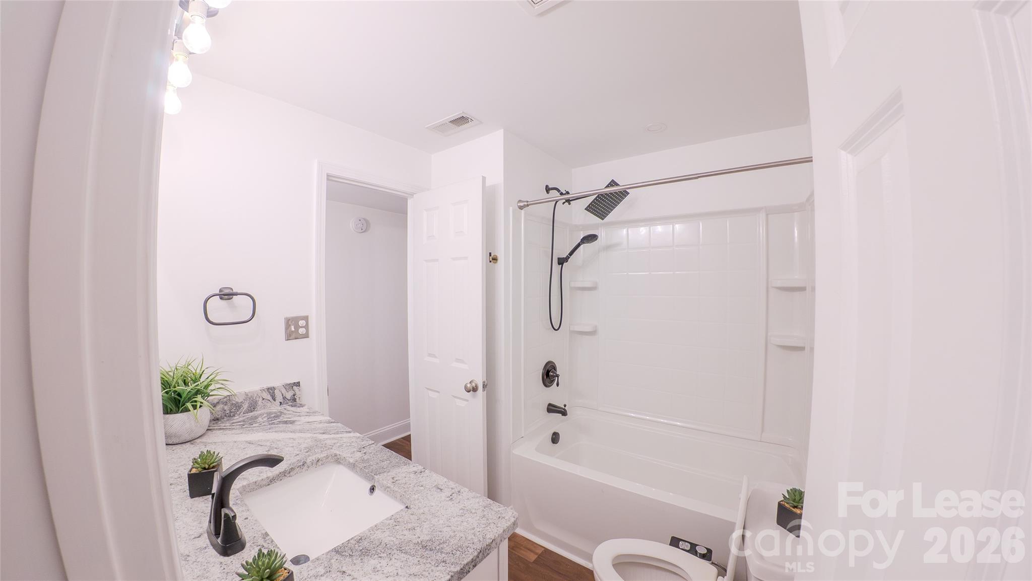 Willow Run - Residential Lease