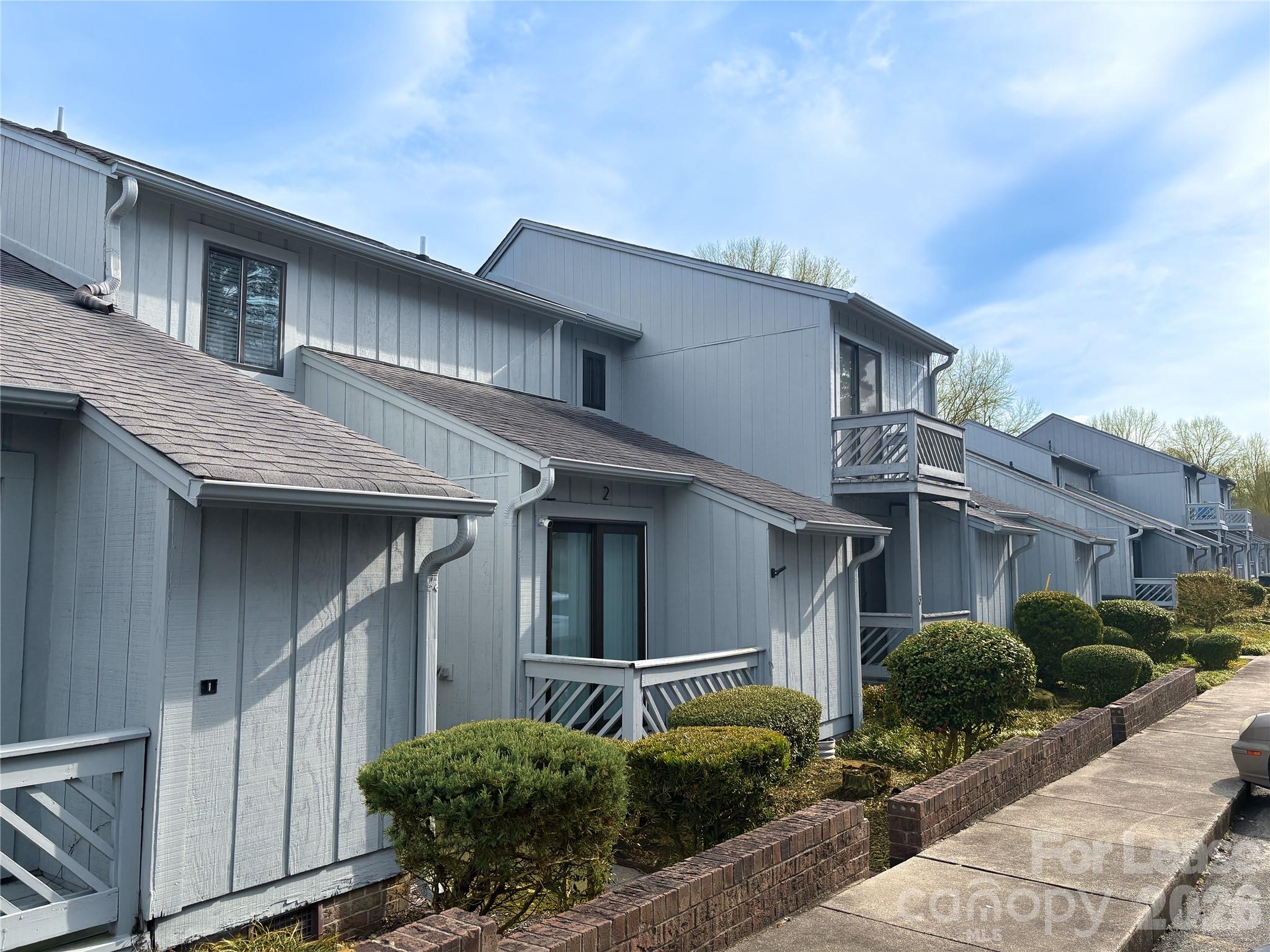 Willow Run - Residential Lease