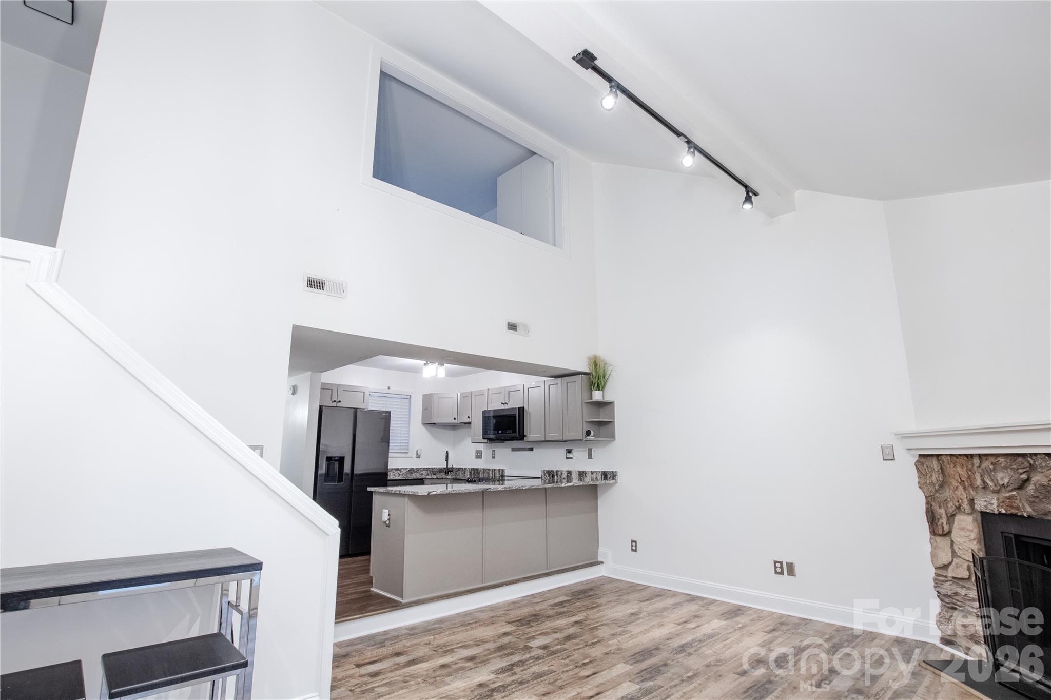 Willow Run - Residential Lease