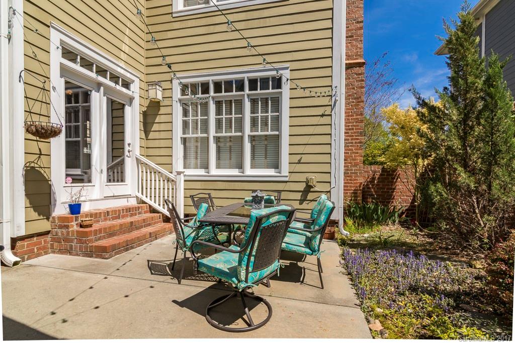 Whitby Pond - Residential