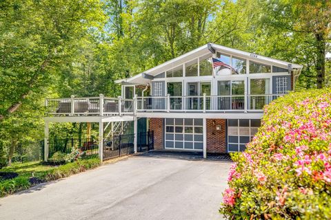 2044 Glenheath Drive Hendersonville NC 28791