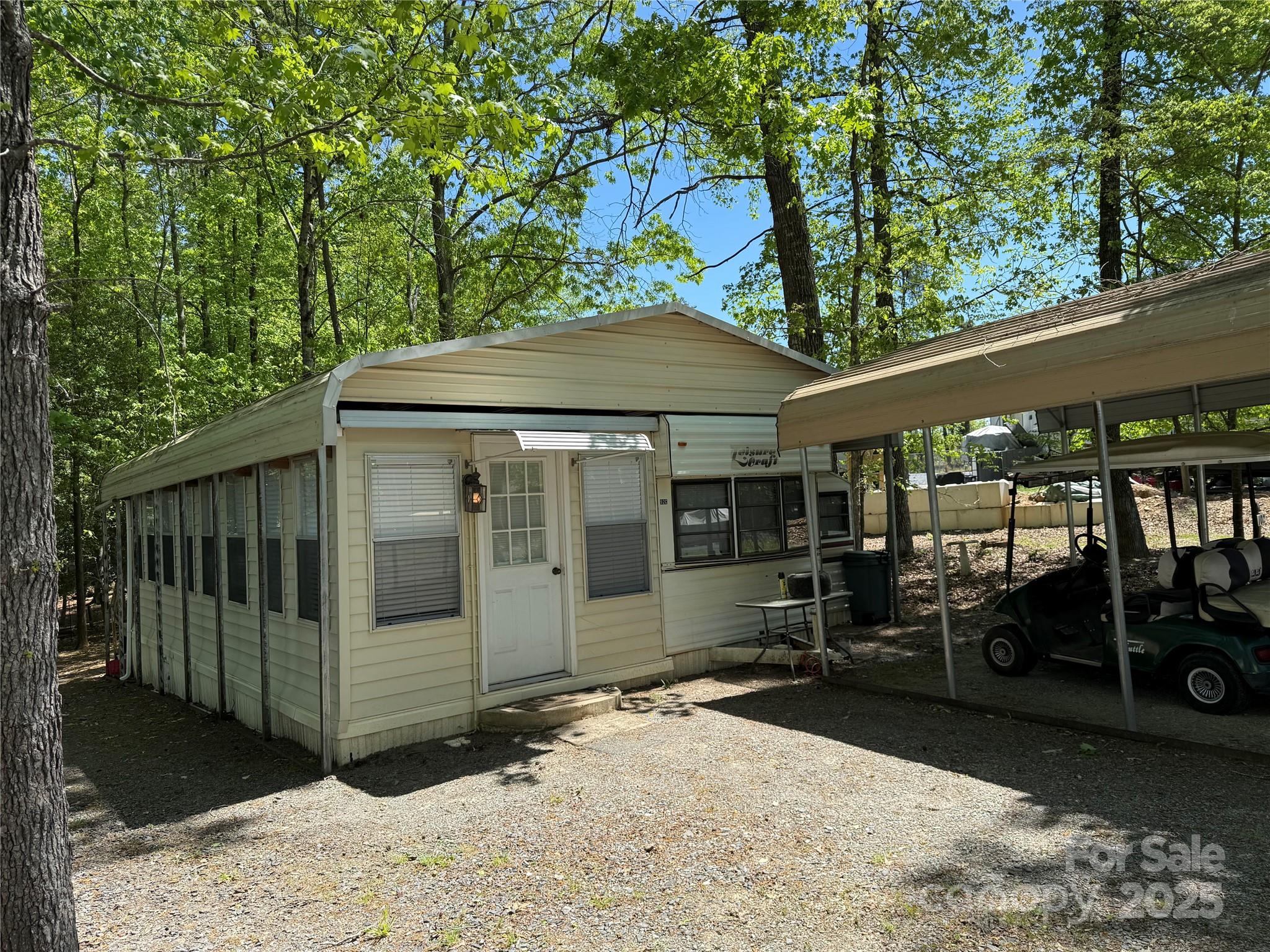 Twin Harbor - Residential